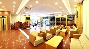 Lunar Hotel Danang 4*, Da Nang Wietnam
