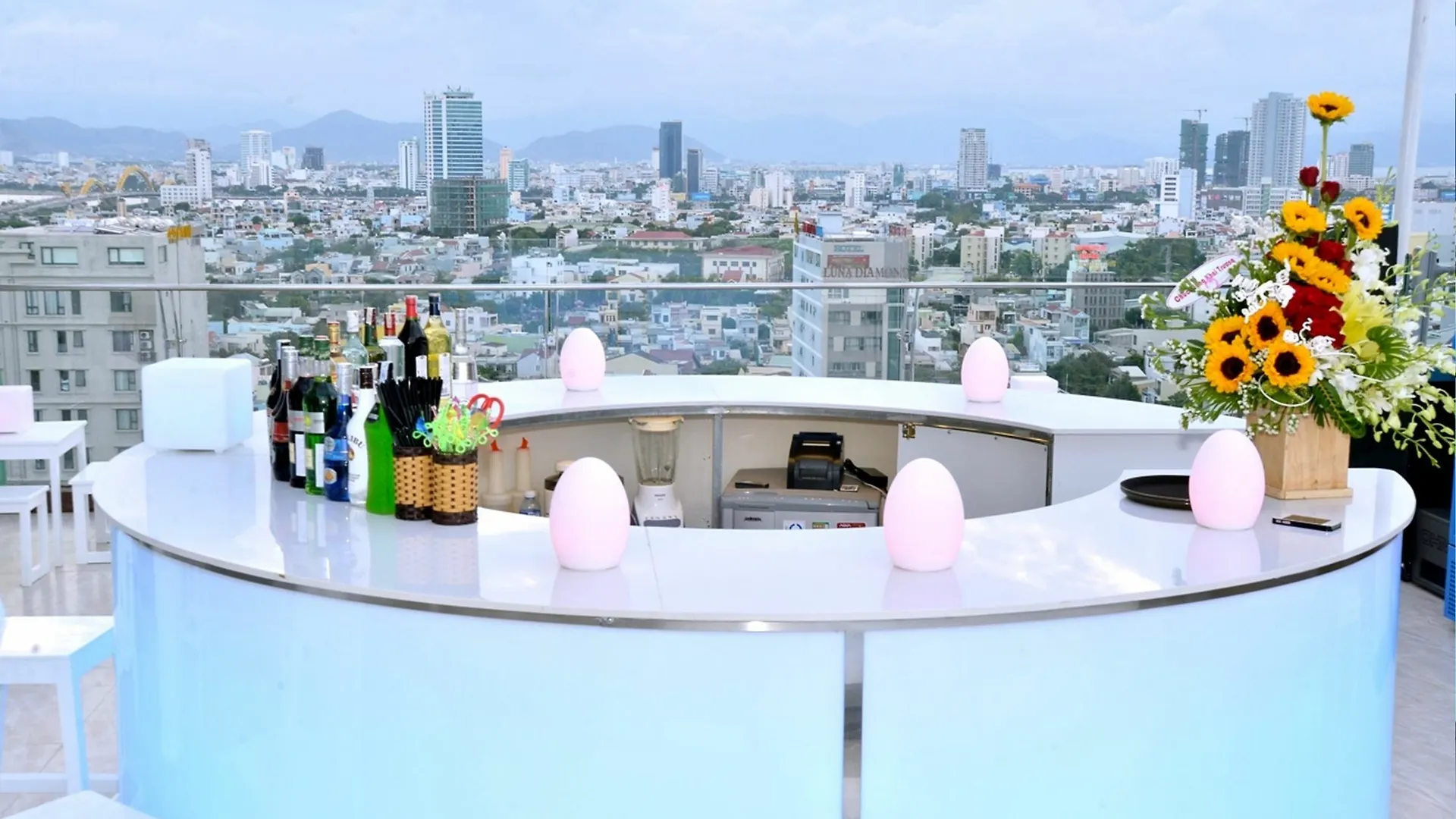 Lunar Hotel Danang 4*, Da Nang